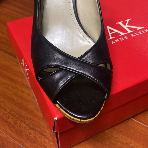 Sling back classic leather pump - Picture 3 of 3